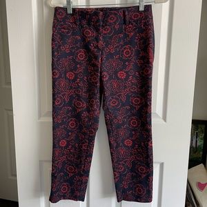 LOFT “The Riveria Pant” cropped pants in size 2P